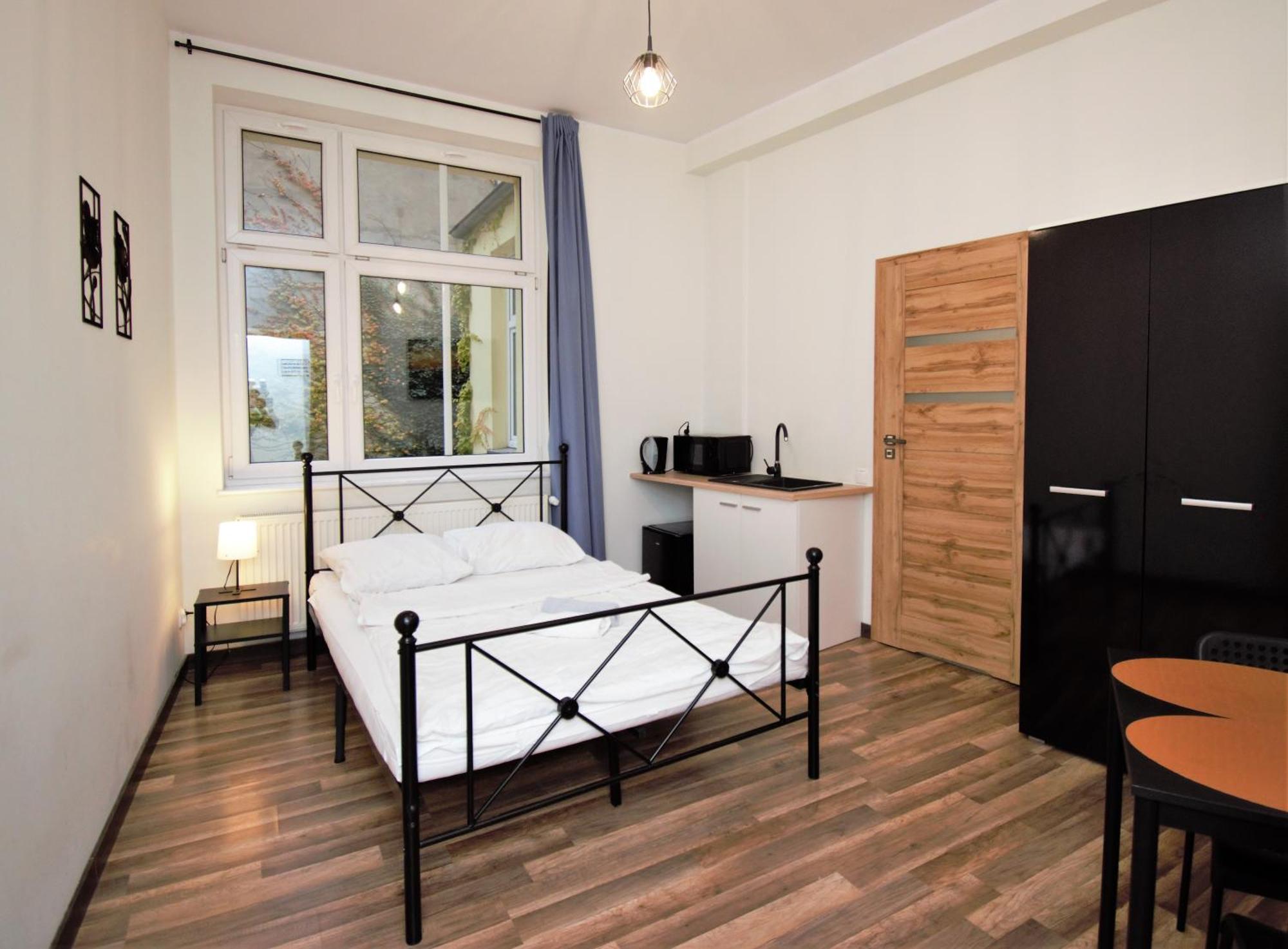 Roomspoznan Pl - Apartamenty I Pokoje Polwiejska 20 - 24H Self Check-In Exterior foto