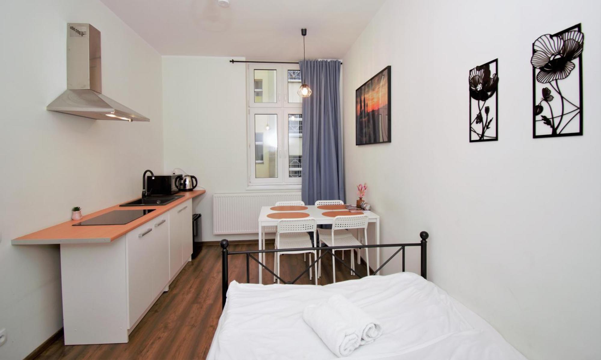 Roomspoznan Pl - Apartamenty I Pokoje Polwiejska 20 - 24H Self Check-In Exterior foto